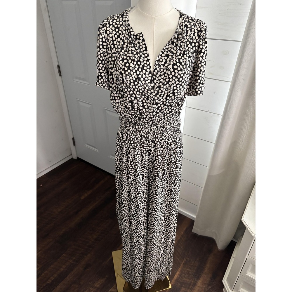 Anthropologie Jumpsuit Womens Medium Black Floral Elastic Waist Wide Leg V Neck - Picture 1 of 8